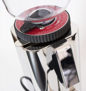 c-54_manuale_closeup